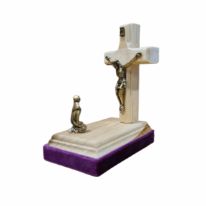 Adorno de Maria ao Pé da Cruz